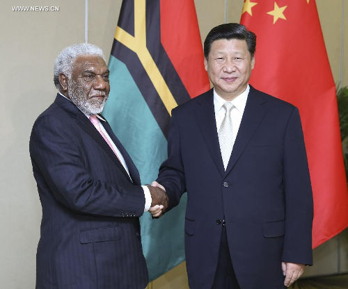 President Xi Jinping of China meets PM Joe Natuman of Vanuatu in Fiji