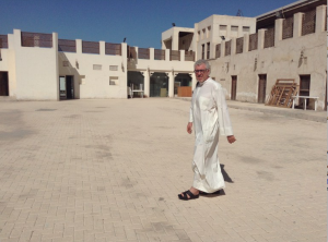 r-abu-dhabi-ben-in-a-local-kandura