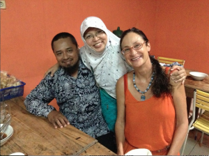 t-indonesia-yogyakarta-peta-with-hijab-wearing-new-friend-and-her-husband