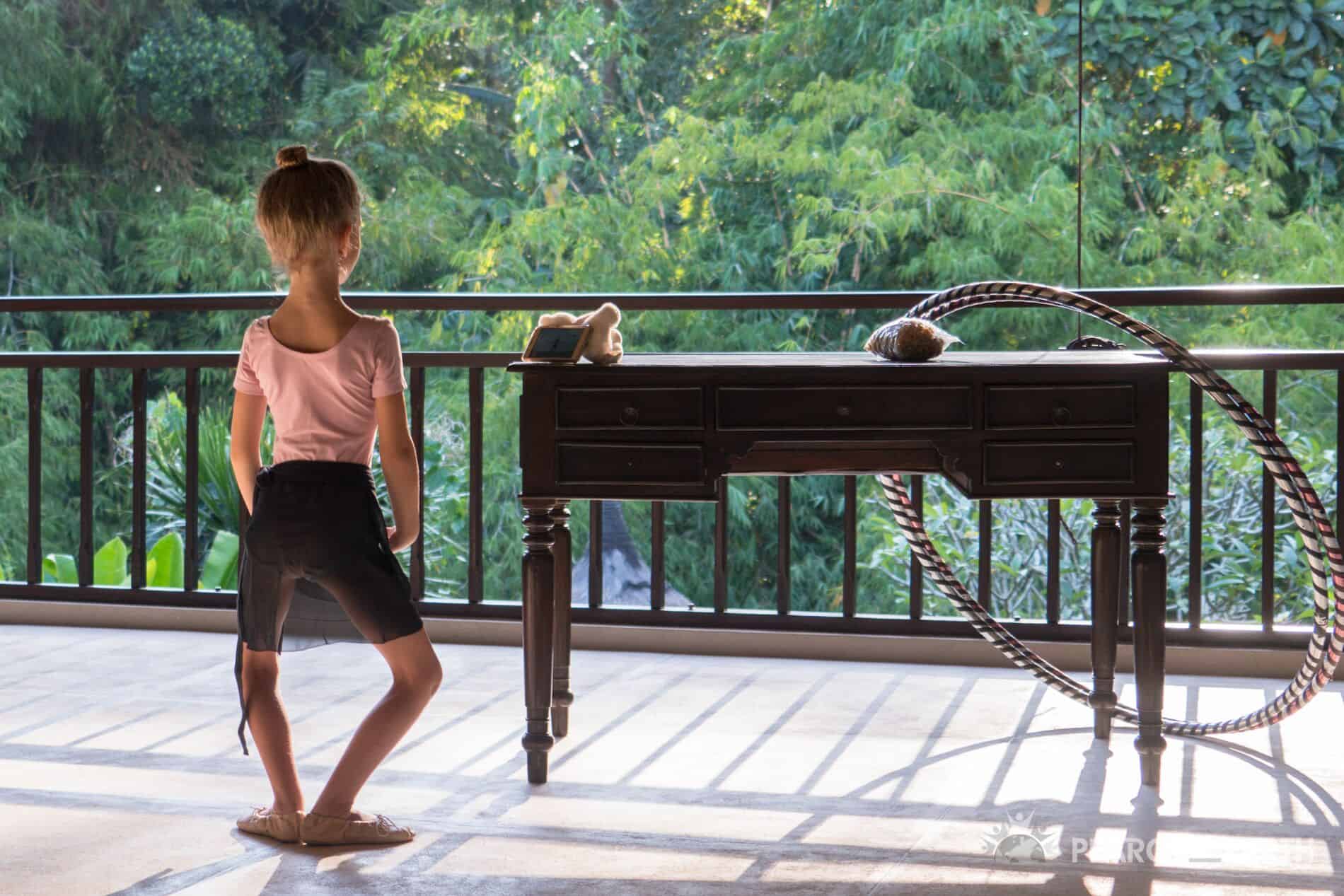 Creative activities like dance and ballet are possible when worldschooling your kids