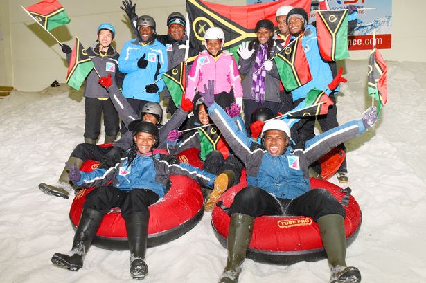 Vanuatu athletes see snow for the first time !