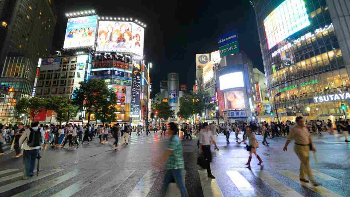 busy streets of singapore at night