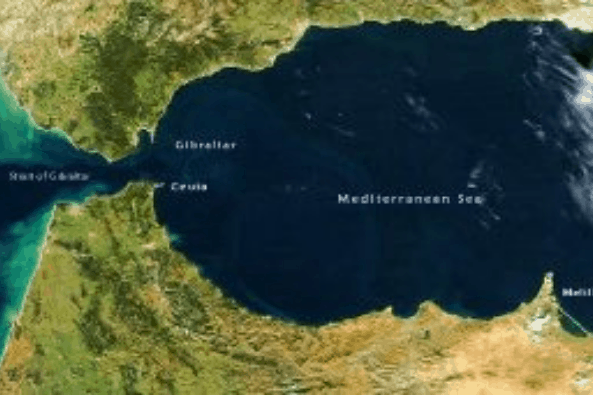 Пролив соединяющий черное и средиземное море