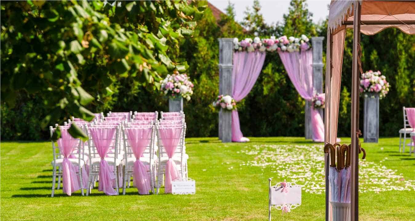 pink wedding decorations outdoors