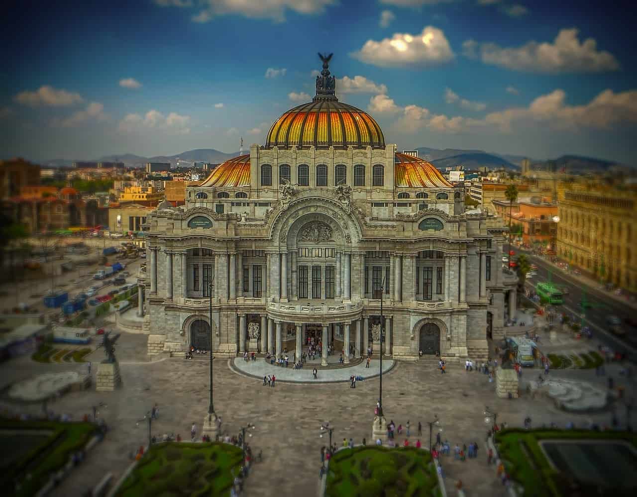 front view of old building in Mexico City