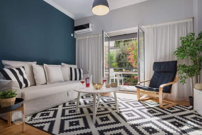 2018: 4 Reasons to Buy an Apartment in Greece