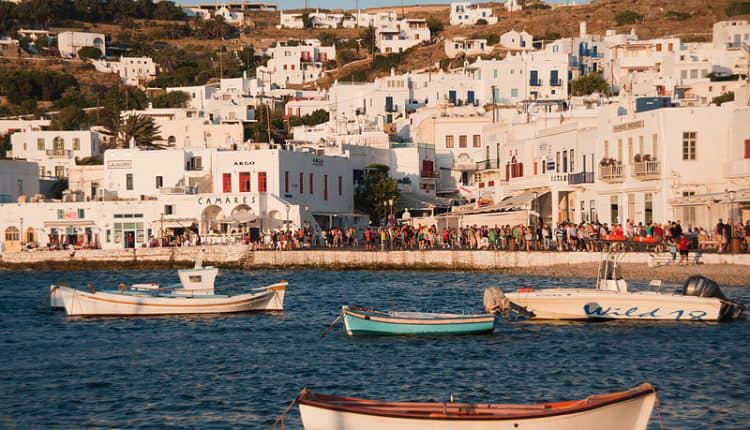 What Expats in Greece Can Expect from the Recovering Economy