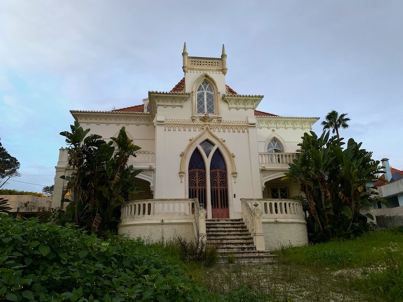 Abandoned House in Cascais
