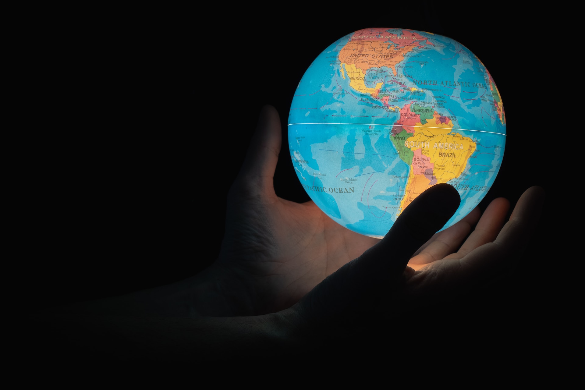 How Living Abroad for a Lower Cost of Living Can Help You Retire Early