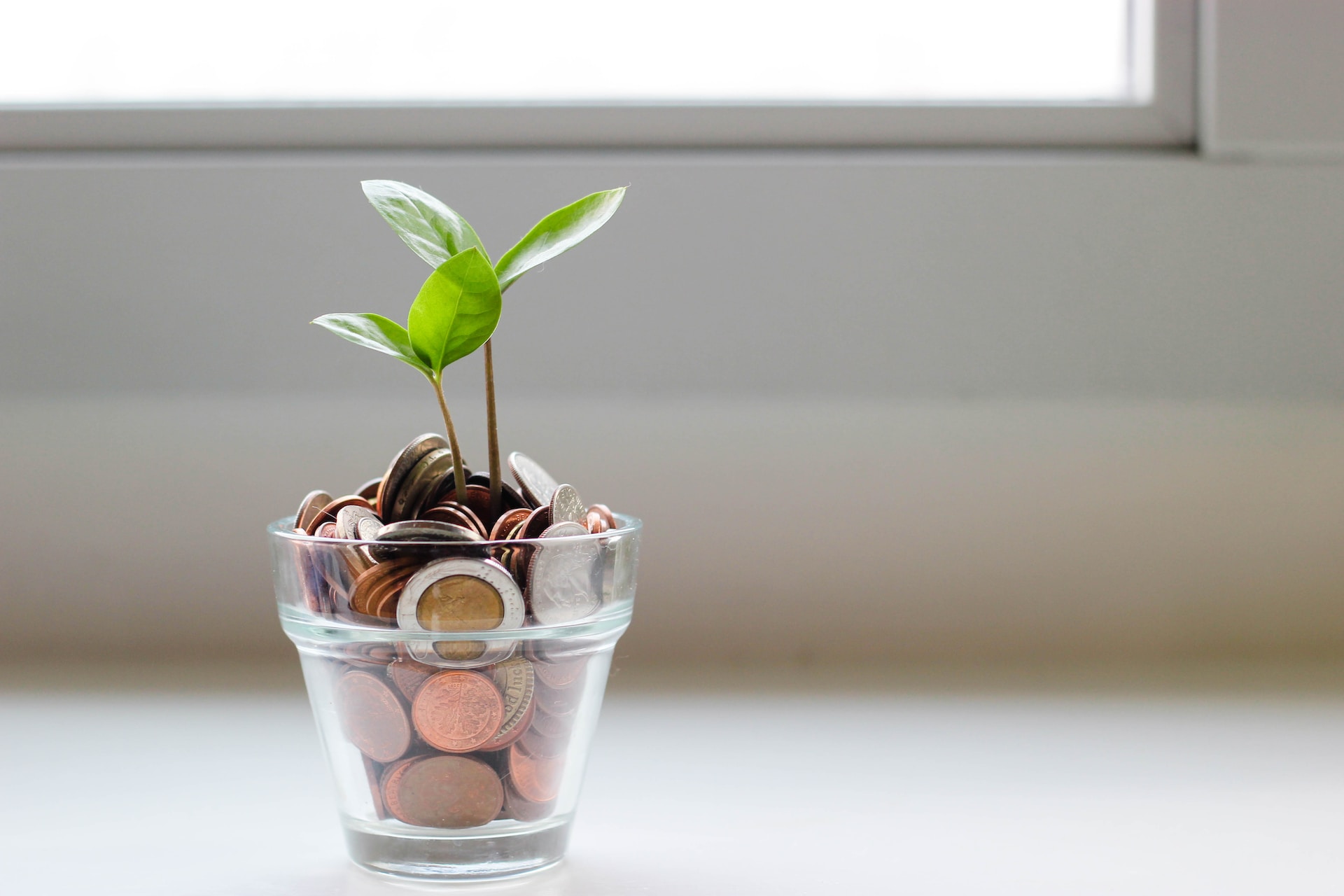 How Living Abroad for a Lower Cost of Living Can Help You Retire Early