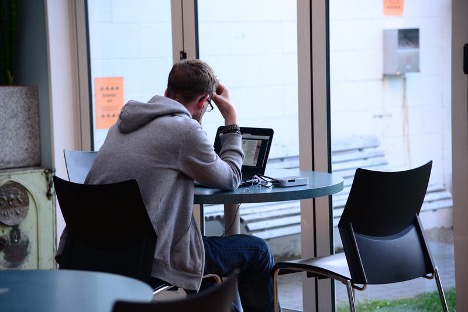 Top 10 Frustrations for Digital Nomads in 2023