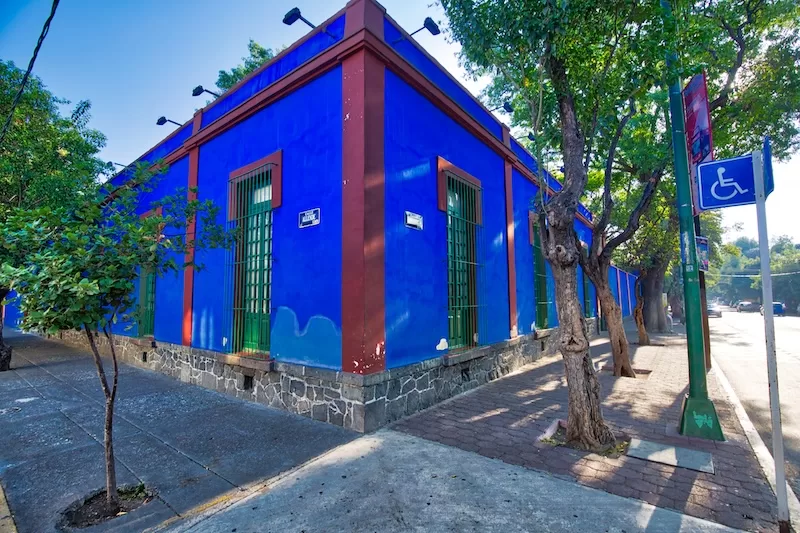 The colorful exterior of the Frida Kahlo Museum in Coyoacan, Mexico.
