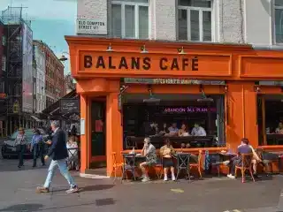 Select Summer in London: A Photo Essay Summer in London: A Photo Essay