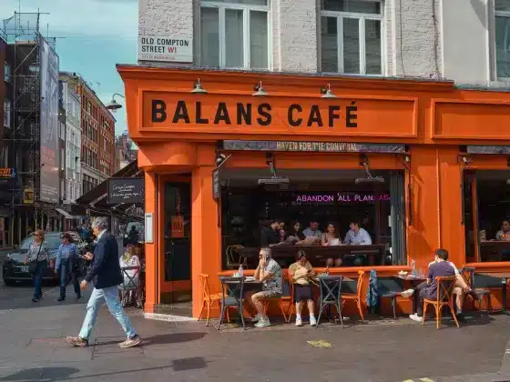 Select Summer in London: A Photo Essay Summer in London: A Photo Essay