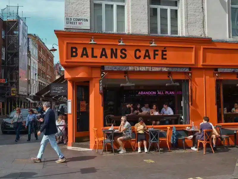 Select Summer in London: A Photo Essay Summer in London: A Photo Essay