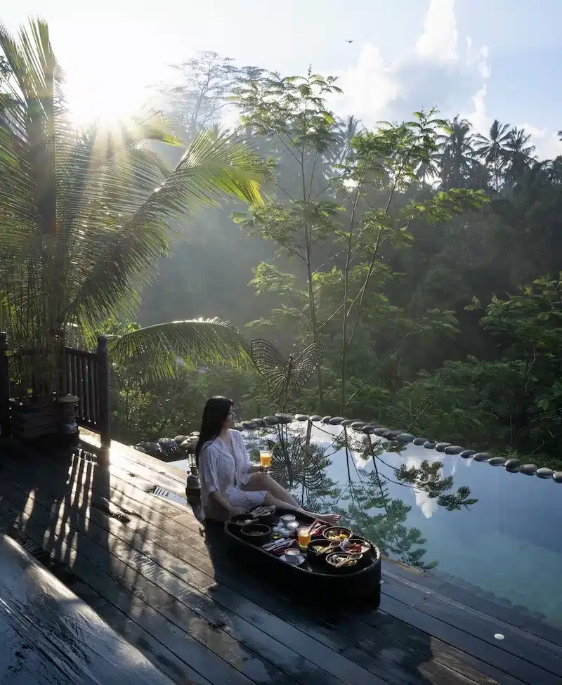 Beautiful life around Luxury Travel