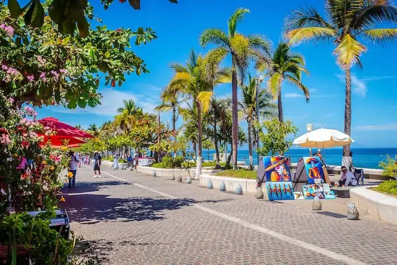 Sunny day on the streets of Puerto Vallarta