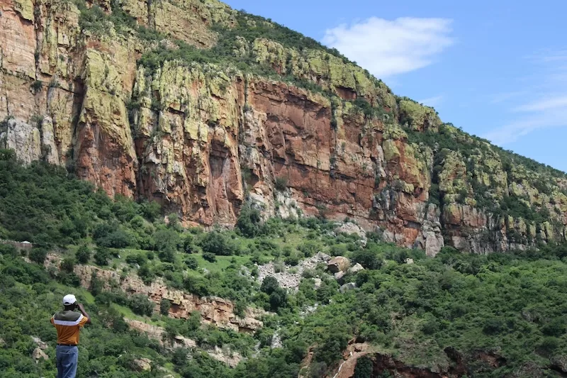 Bus crash in South African mountains, Limpopo
