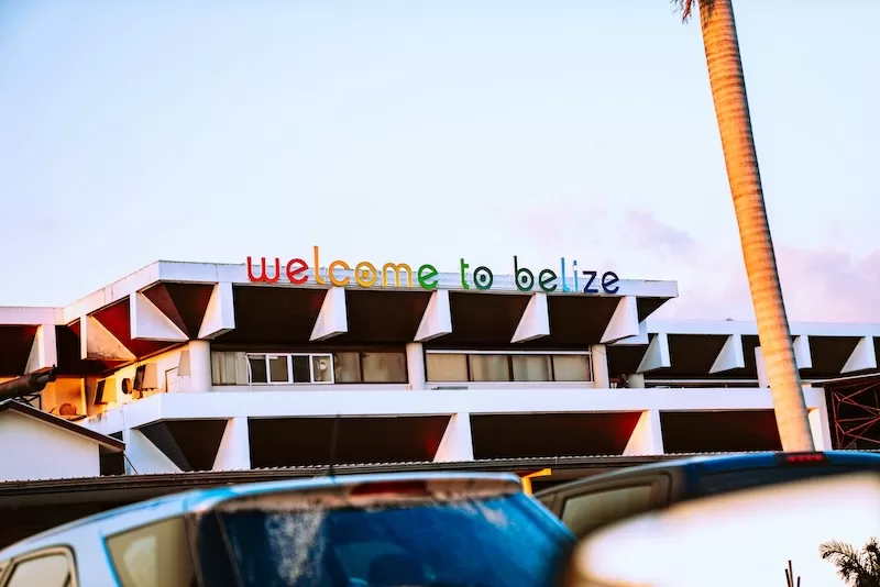 English greets you the moment you arrive: from airport signs to official forms, it’s the language that keeps Belize connected and accessible.