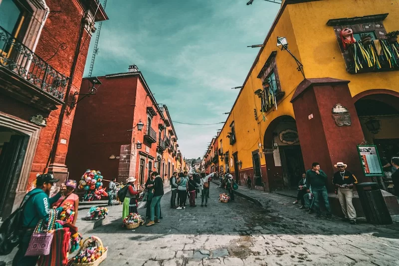 Color, rhythm, and everyday warmth: Mexico’s residency options open doors to a country where life feels both affordable and full. From vibrant towns to beach escapes, it’s a flexible path to living well.