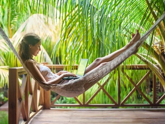 Starting a Business Abroad - A world of new markets and global possibilities
