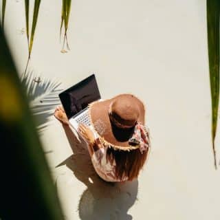 Starting a Business Abroad - A world of new markets and global possibilities