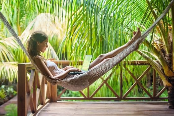 Starting a Business Abroad - A world of new markets and global possibilities