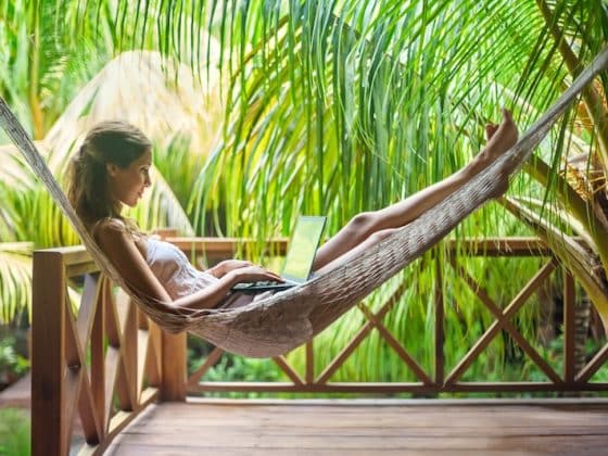 Starting a Business Abroad - A world of new markets and global possibilities