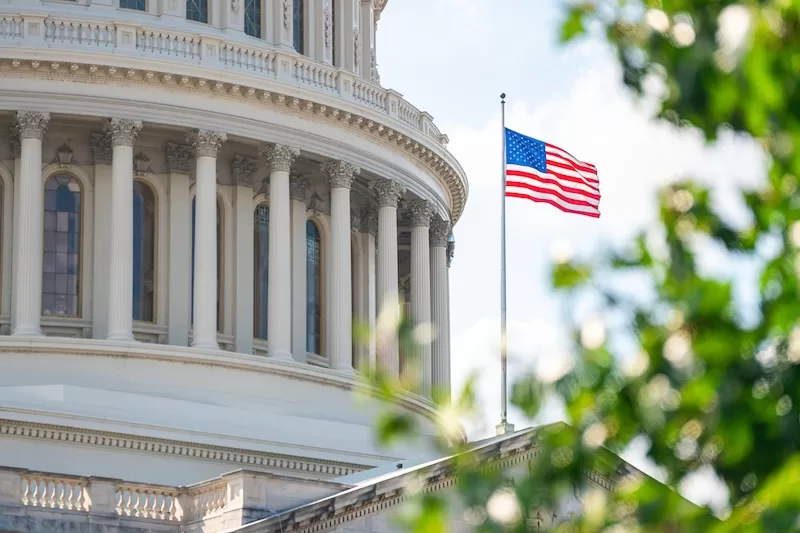 Washington gridlock pushes U.S. government closer to shutdown deadline