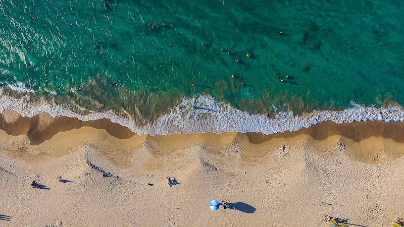 When a quick walk or ride takes you from home to a beach like this, retirement shifts from scheduled activities to everyday pleasure.