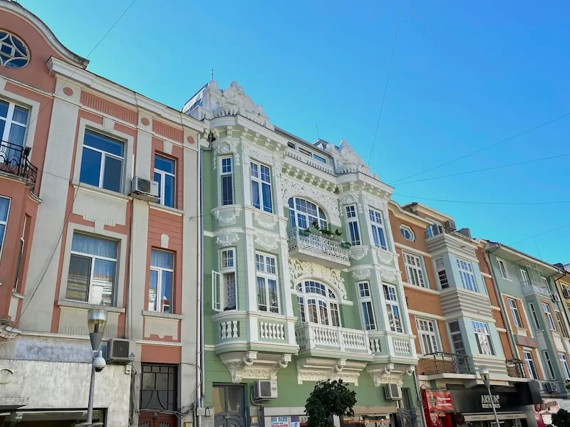 Some streets are built for postcards, others for real life. Varna gives you both on the same block.