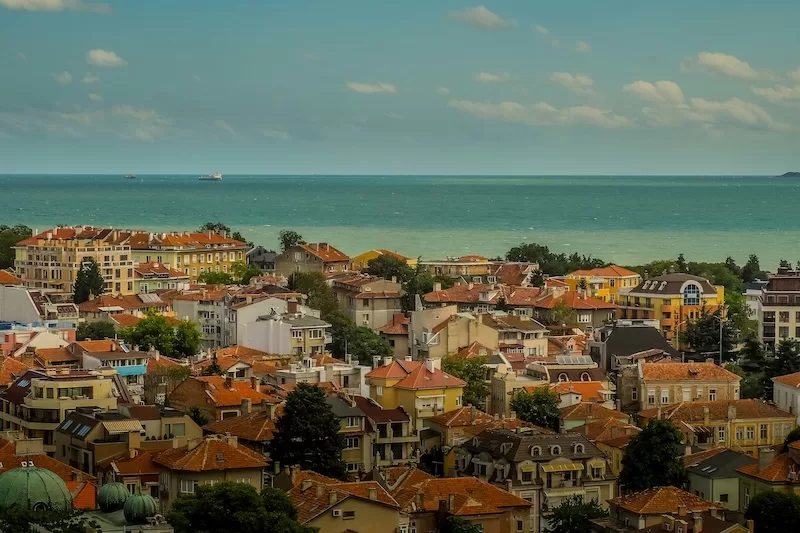 For anyone dreaming of coastal living without coastal prices, Burgas makes the numbers and the lifestyle agree.