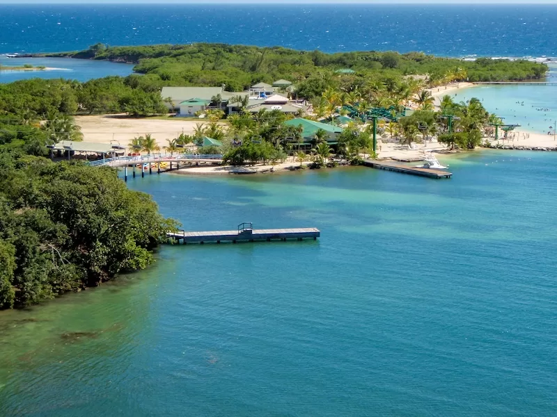 Coastal resort and waterfront development in Belize