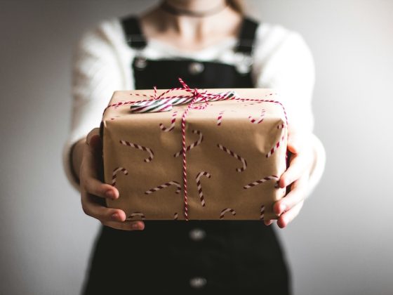 What to Look for When Buying Birthday Gifts Online