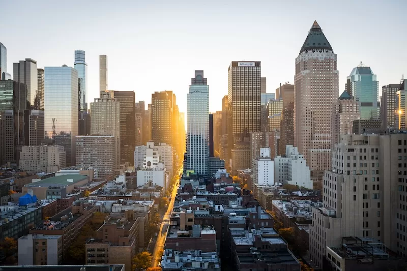 New York City skyline representing US financial and lifestyle ties