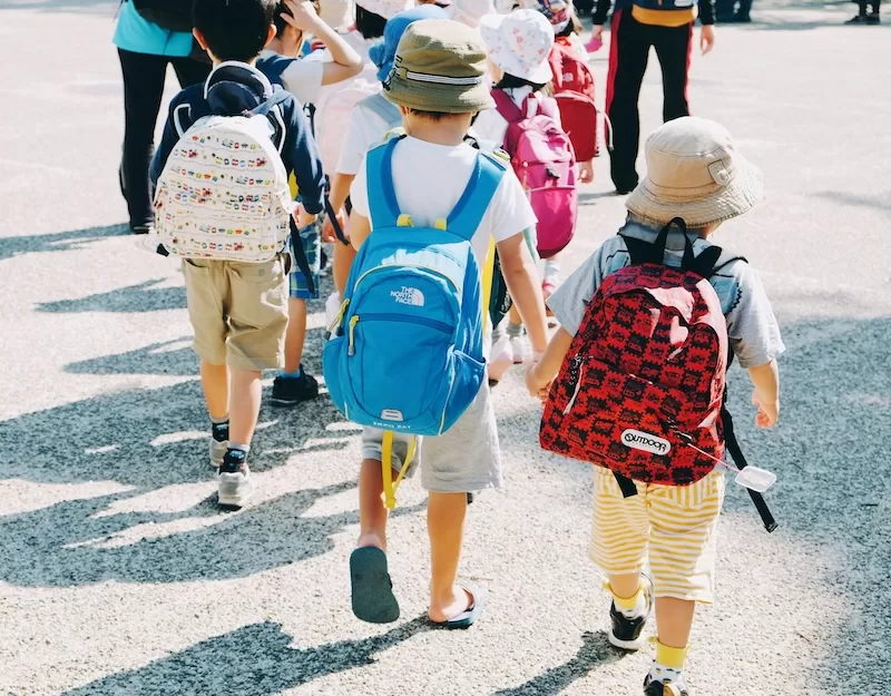 Planning A Stress Free School Trip Abroad: Why Group Transport Matters For Expat Families